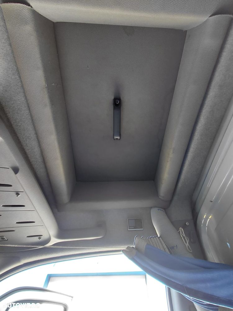 Mercedes-Benz Sprinter 906.211 - 14