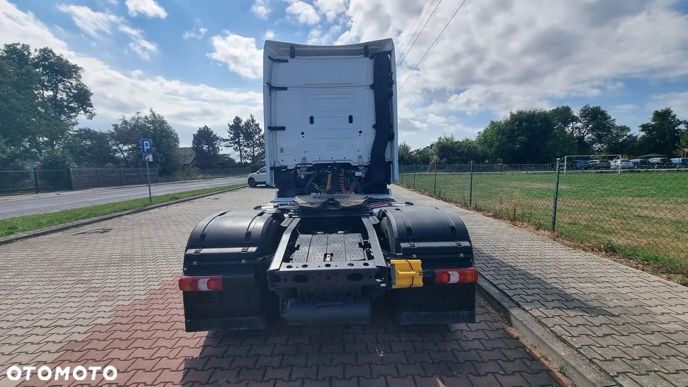 Mercedes-Benz Actros 1851 - 7