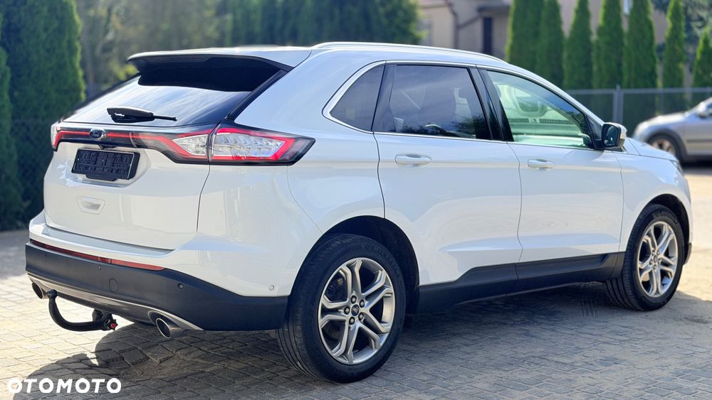 Ford Edge 2.0 TDCi Bi-Turbo 4x4 Titanium - 4