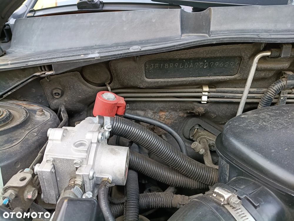 Subaru Outback 2.5 R GL - 18