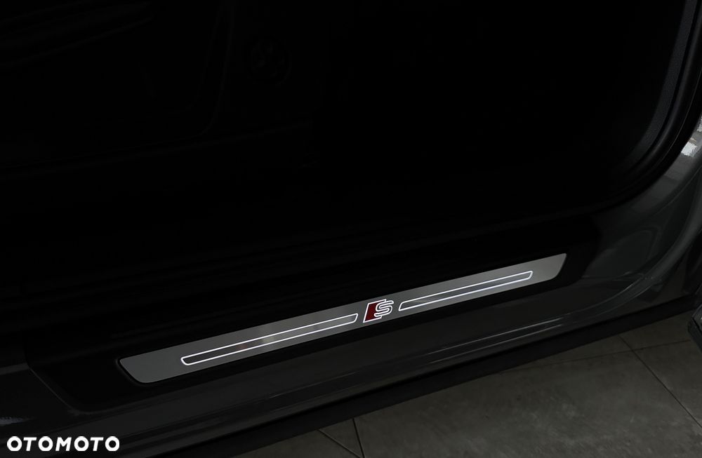 Audi Q5 40 TDI quattro S tronic S line - 27