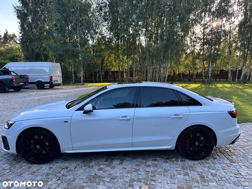 Audi A4 Limousine - 12