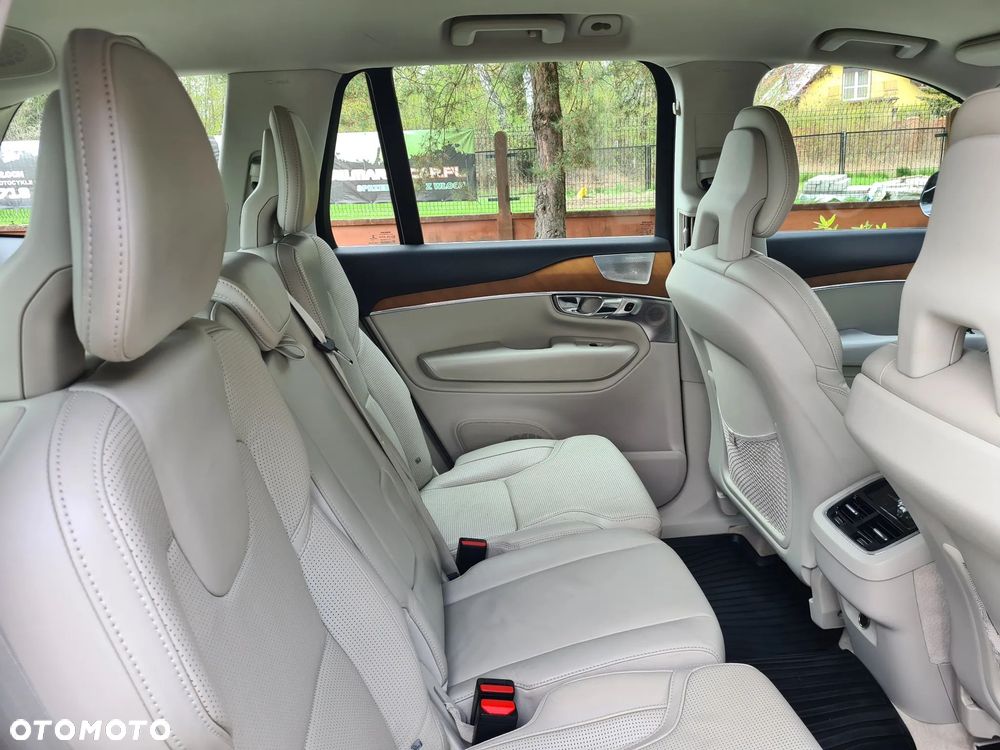 Volvo XC 90 D5 AWD Inscription 7os - 11