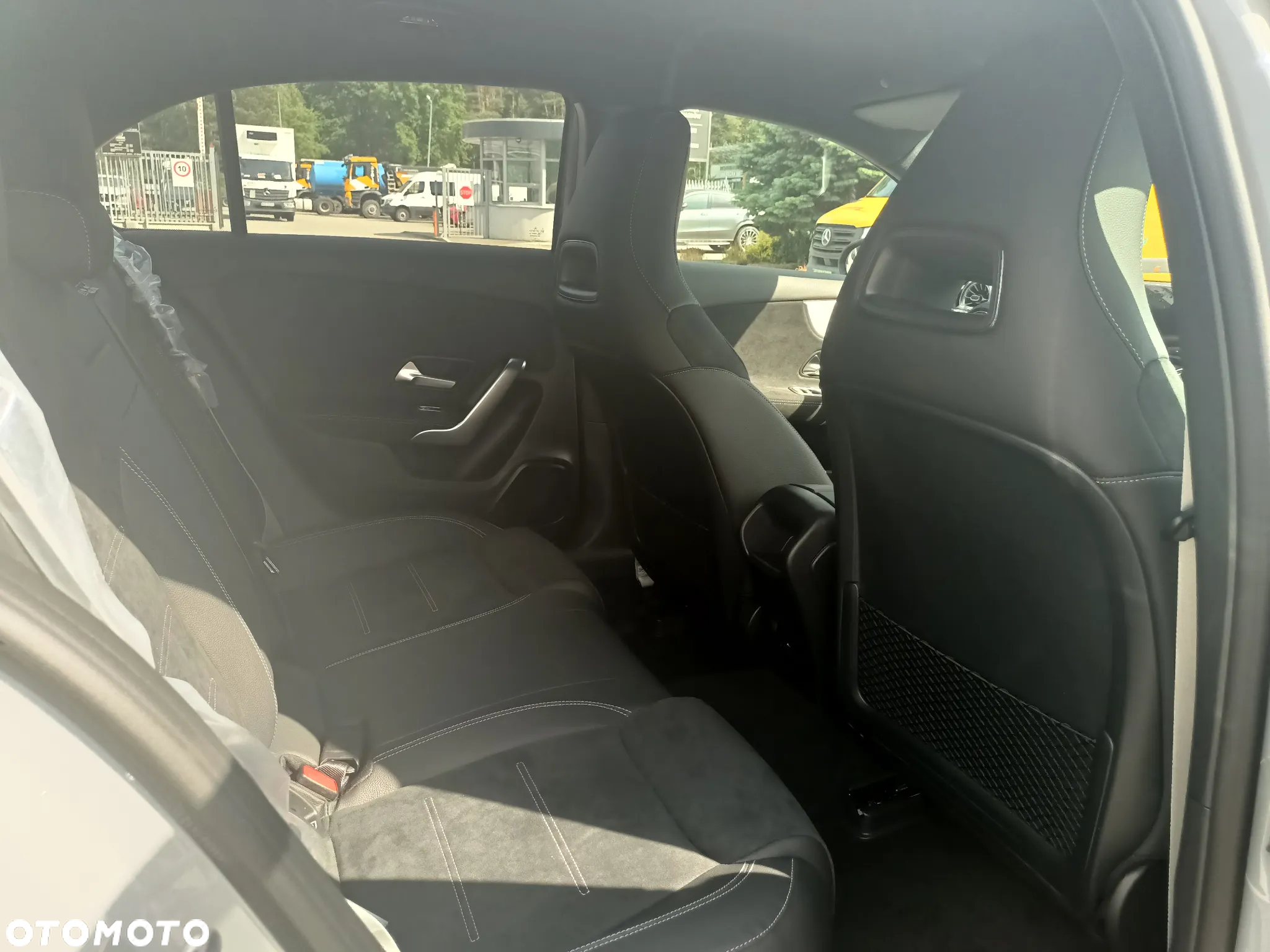 Mercedes-Benz Klasa A 200 AMG Line 7G-DCT - 13