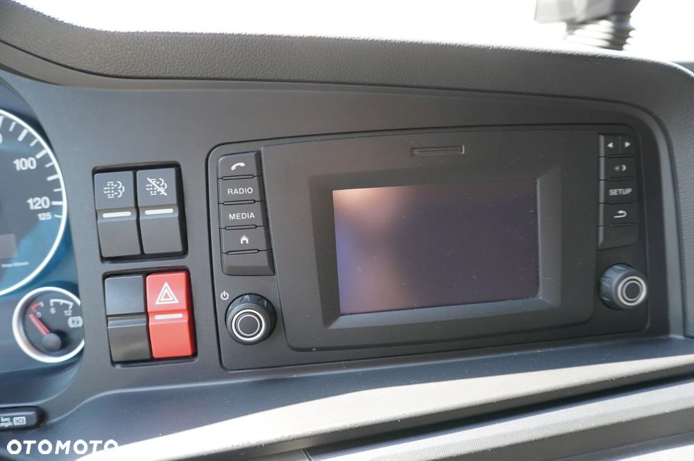 MAN TGL 12.190 / Firanka 19 EPAL / kab. sypialna - 25