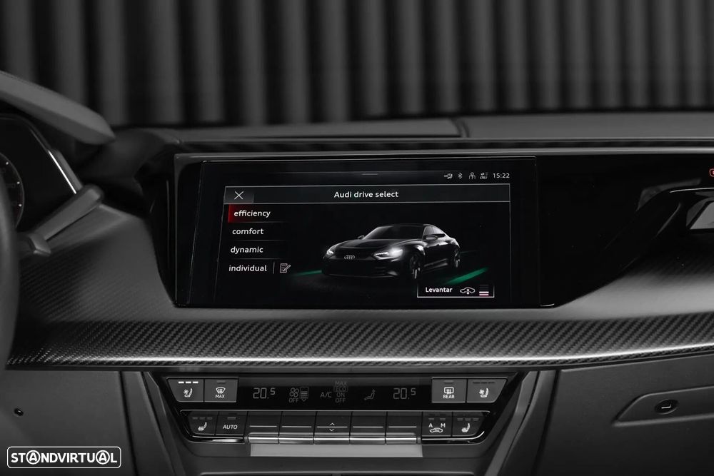 Audi e-tron GT quattro - 34
