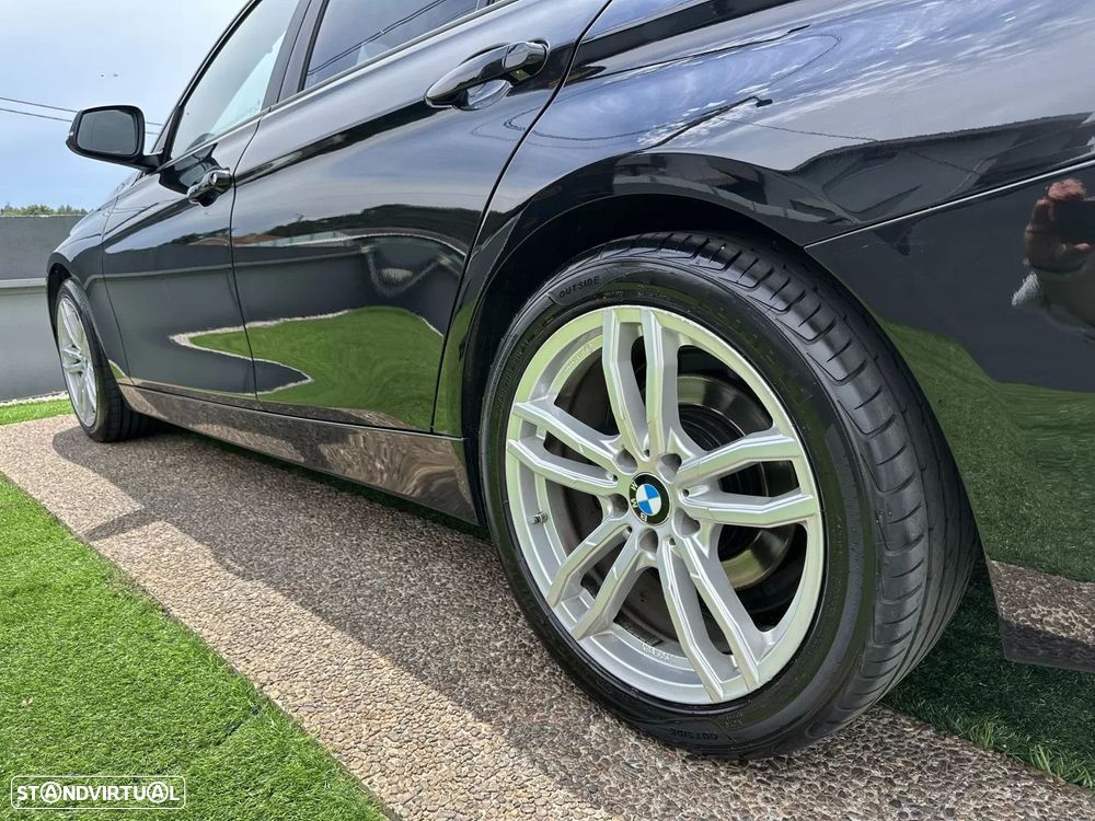 BMW 318 d Aut. Sport Line - 19