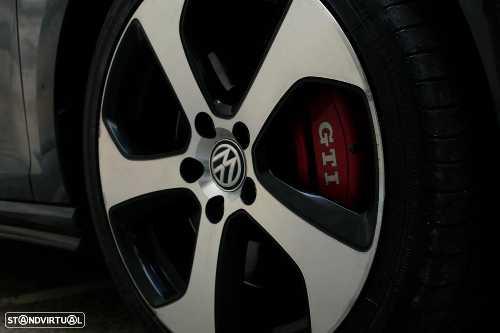 VW Golf 2.0 TSi GTi DSG Performance - 15