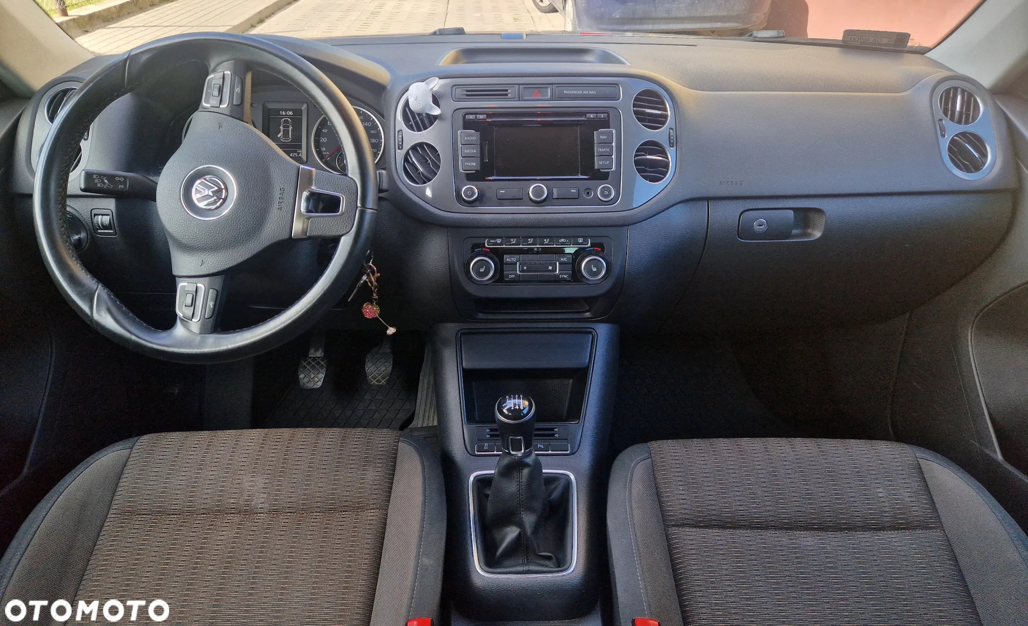 Volkswagen Tiguan 1.4 TSI Trend&Fun - 9