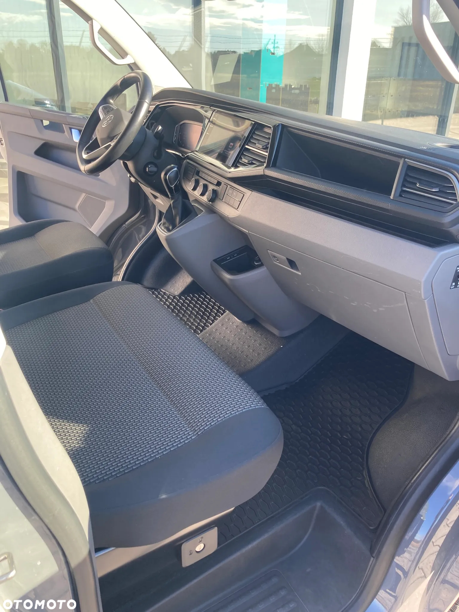 Volkswagen Transporter - 17