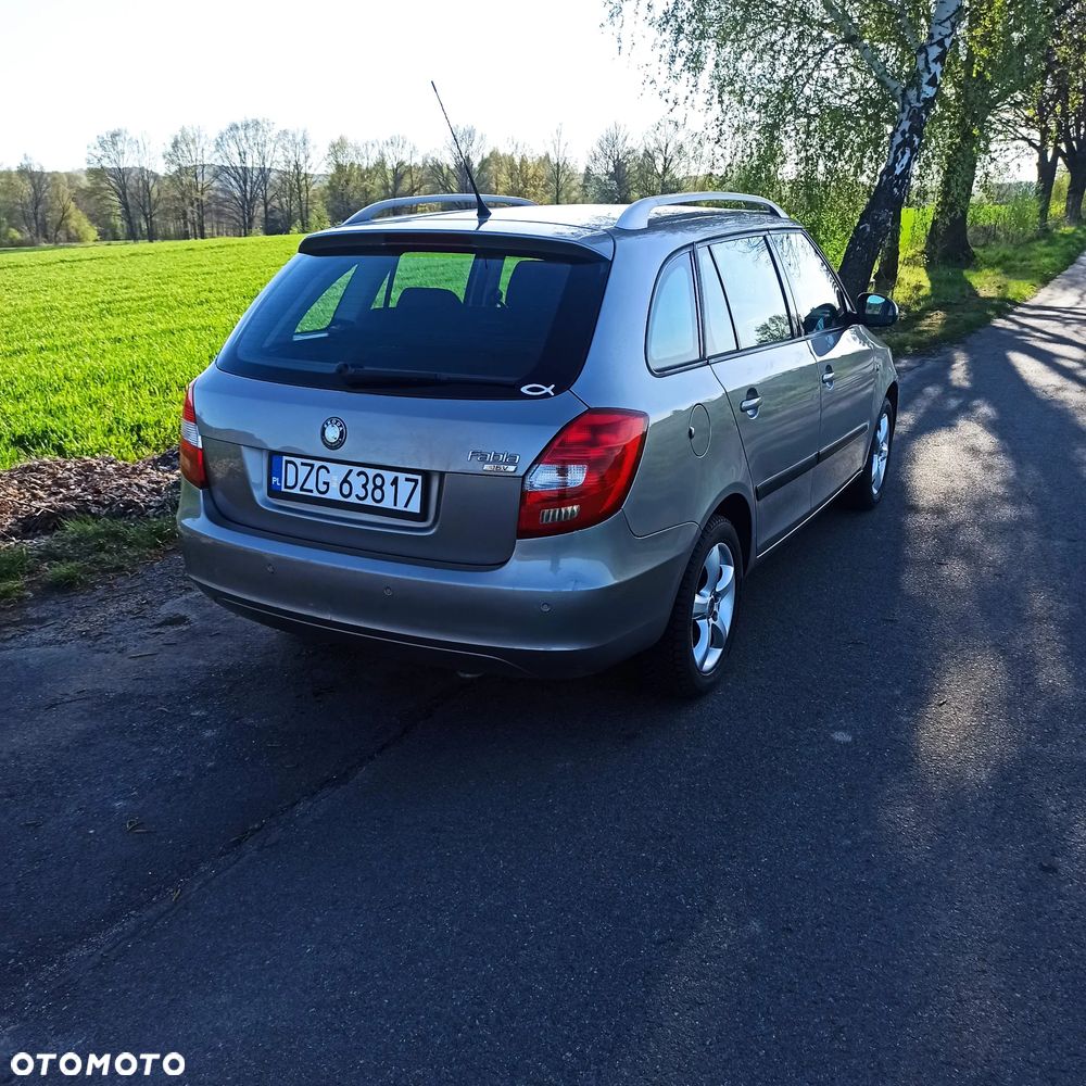 Skoda Fabia 1.4 16V Ambiente - 3