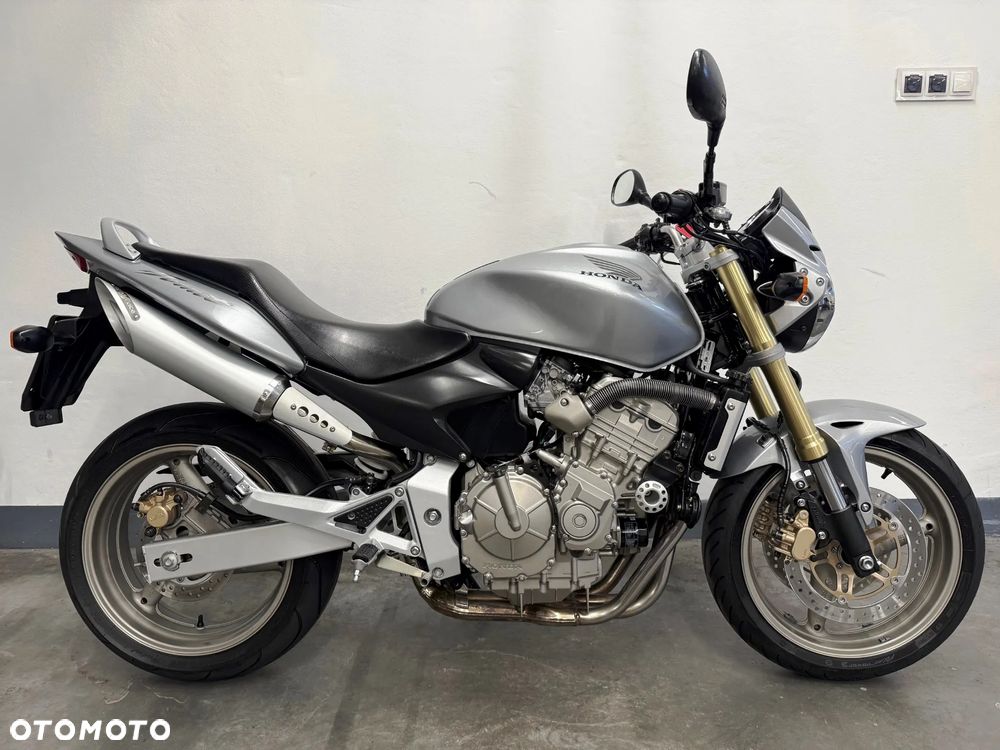 Honda Hornet - 2