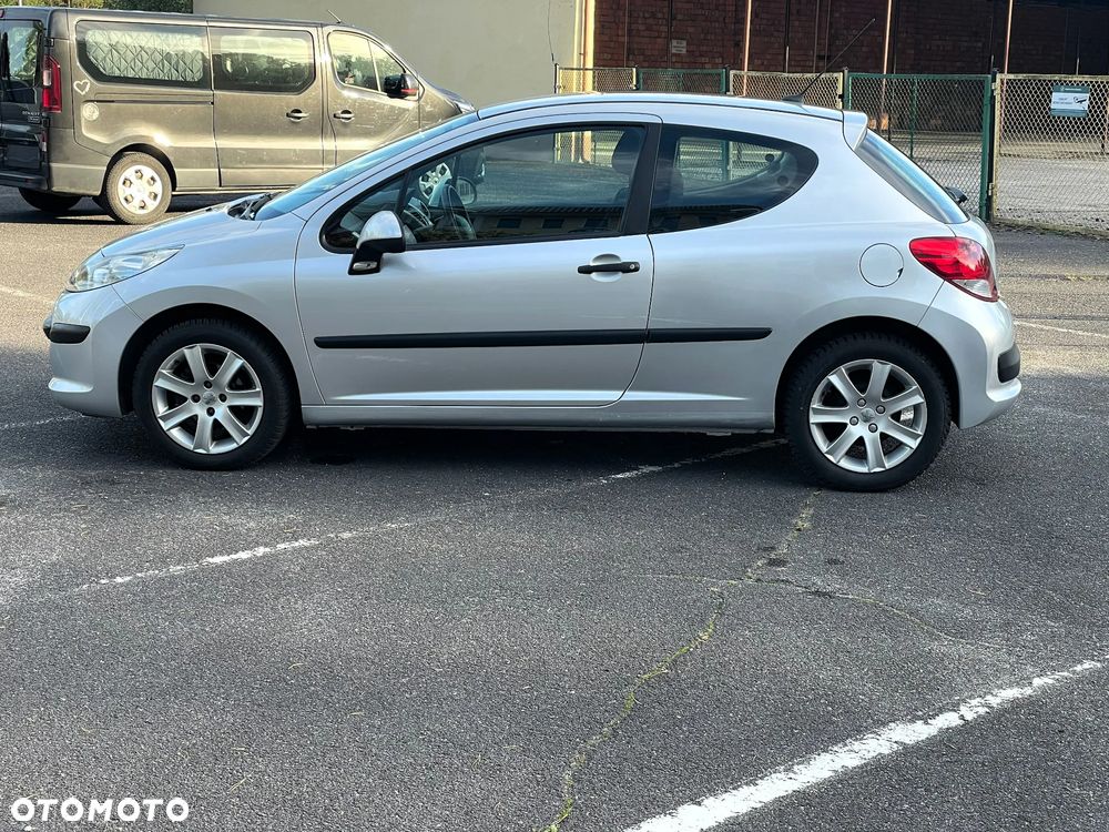 Peugeot 207 1.4 Presence - 6