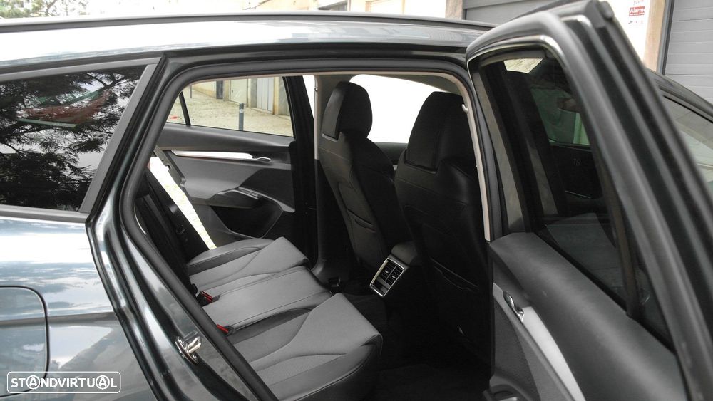 Skoda Enyaq iV 60 - 18