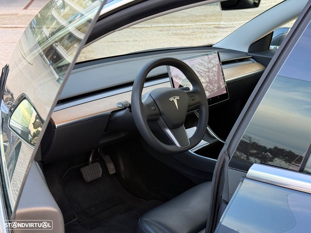 Tesla Model 3 Standard Range Plus RWD - 20