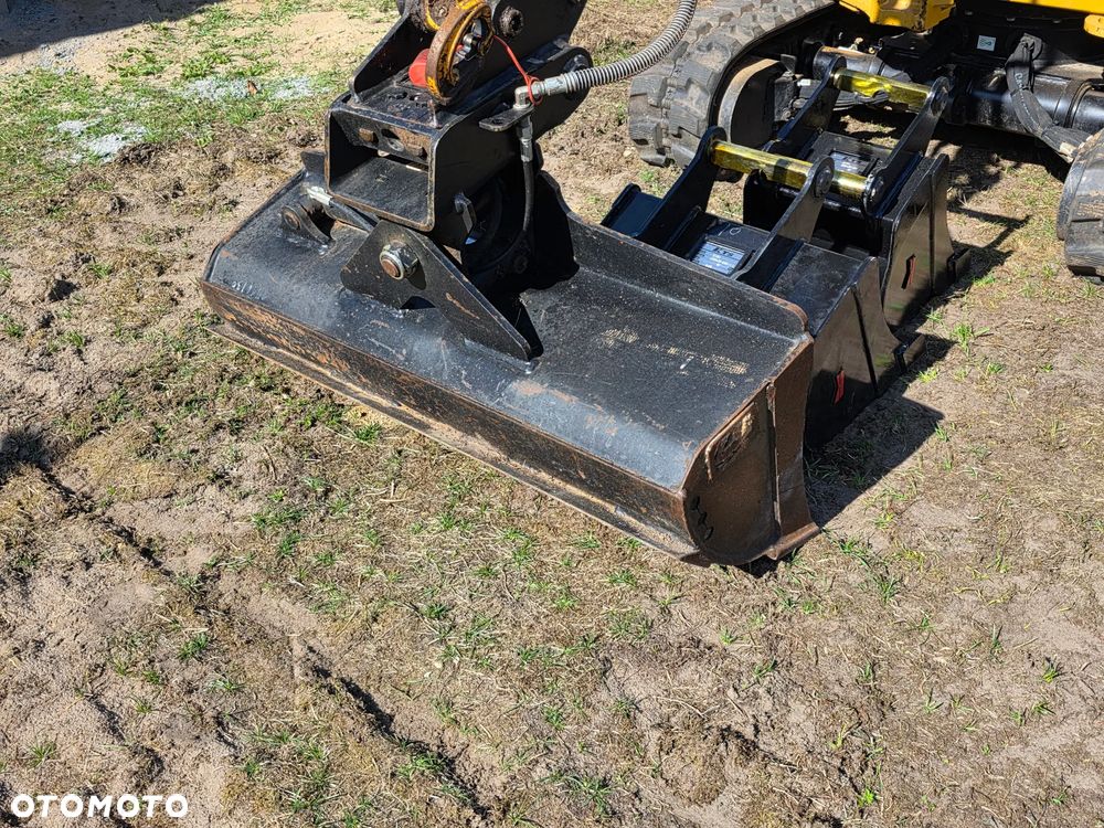 Caterpillar 301.8 - 11