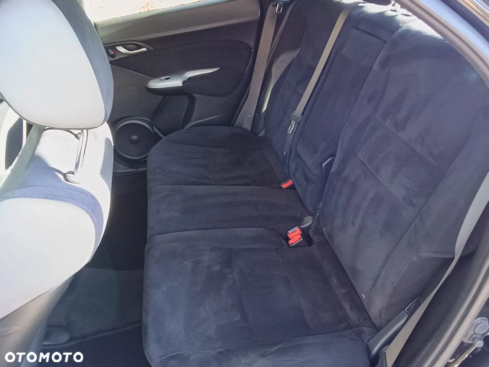 Honda Civic 1.4 Comfort - 18