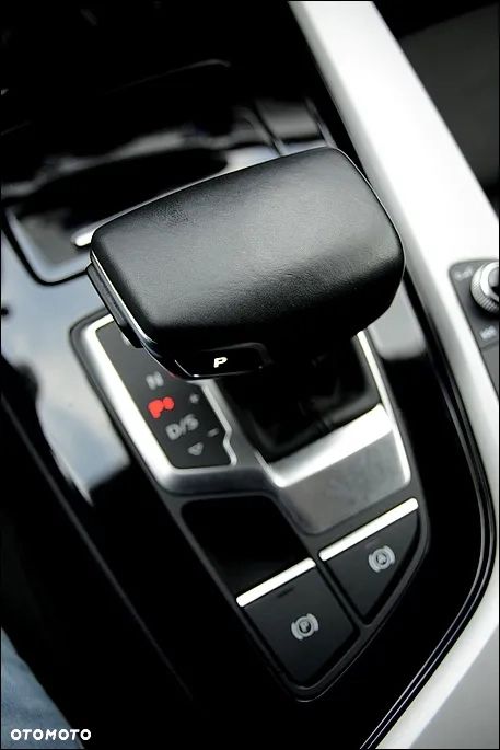 Audi A4 Avant 35 TFSI S tronic sport - 31