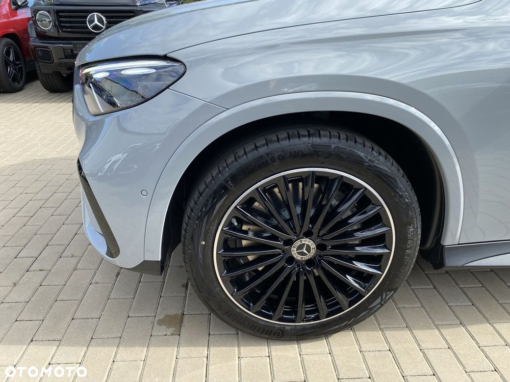 Mercedes-Benz GLC - 7
