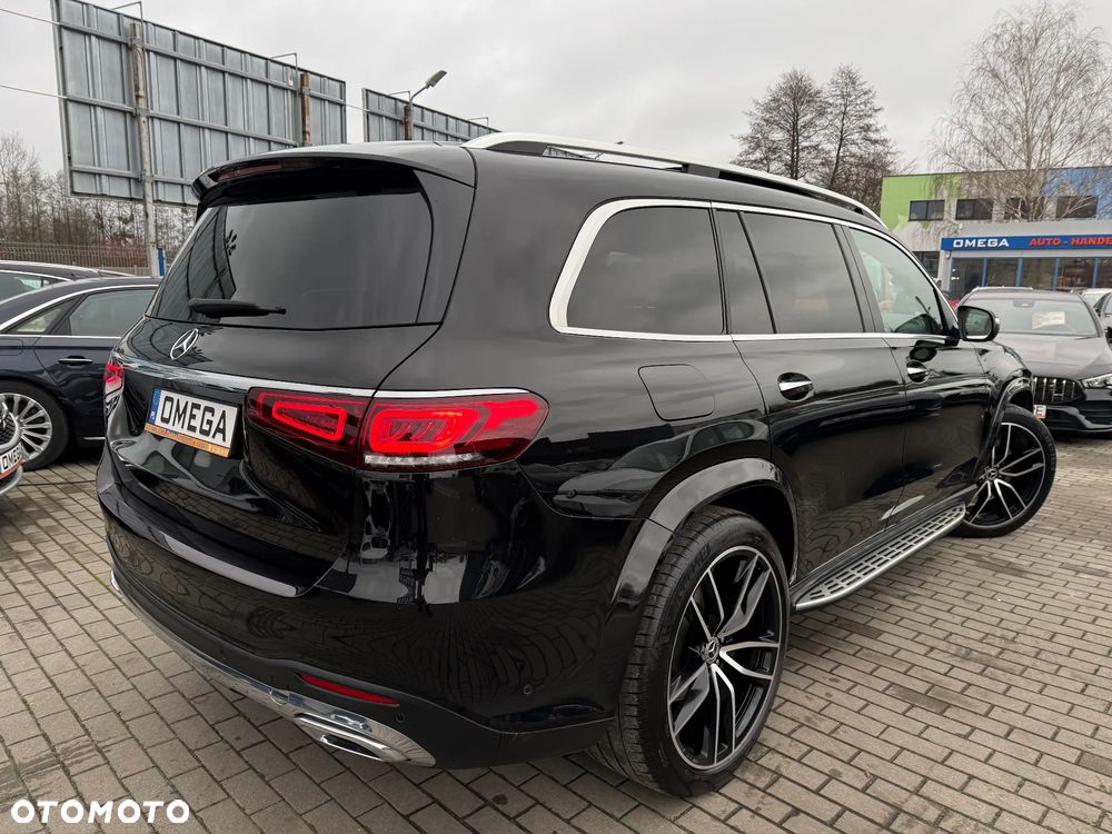 Mercedes-Benz GLS - 2