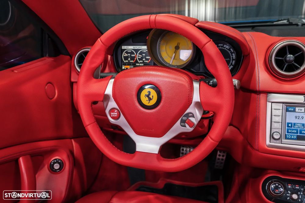 Ferrari California F1 - 12