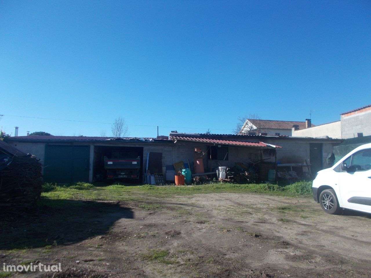 Chaves Terreno Construção 900 m2 Armazém 90 m2 - Grande imagem: 3/13