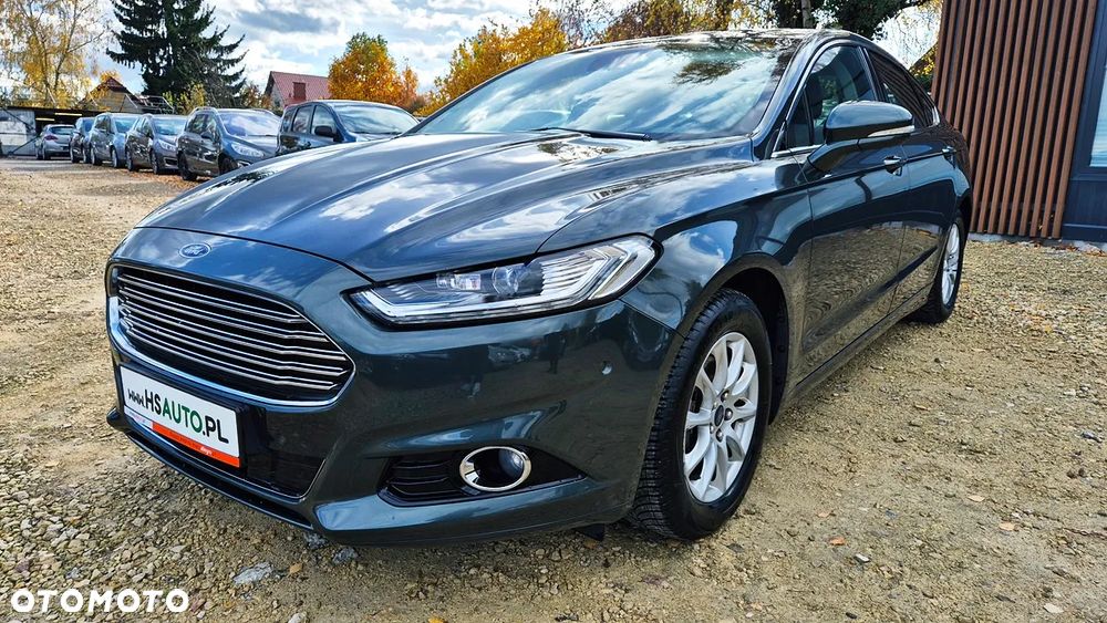 Ford Mondeo 2.0 Hybrid Titanium - 29