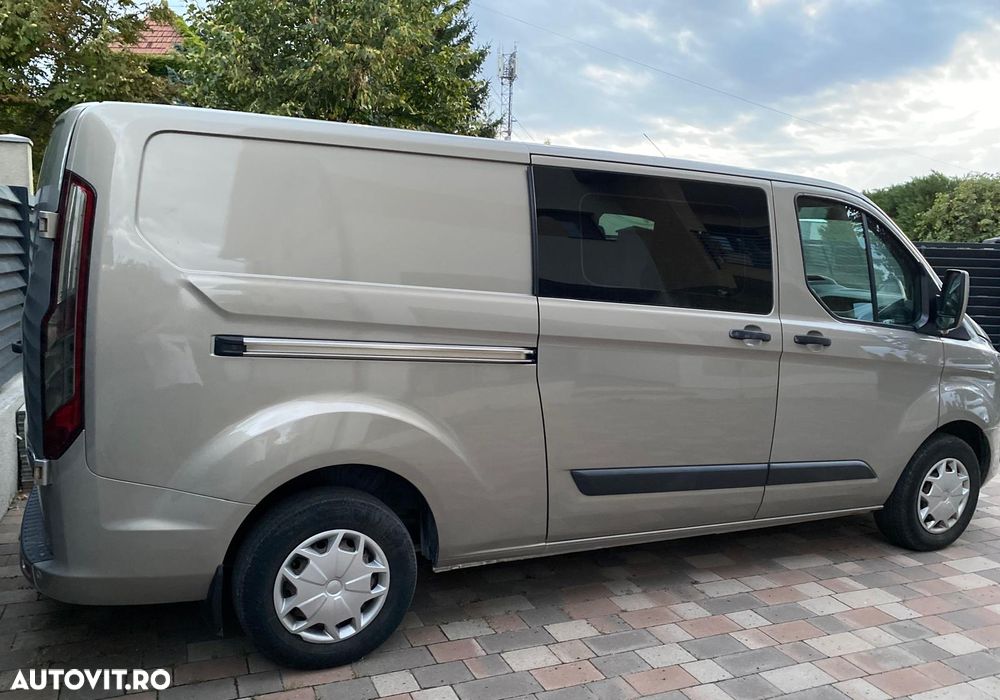 Ford TRANSIT CUSTOM - 10