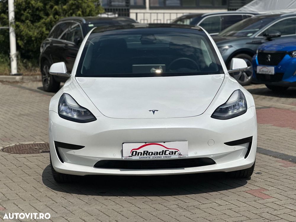 Tesla Model 3 Standard Reichweite Plus Hinterradantrieb - 12