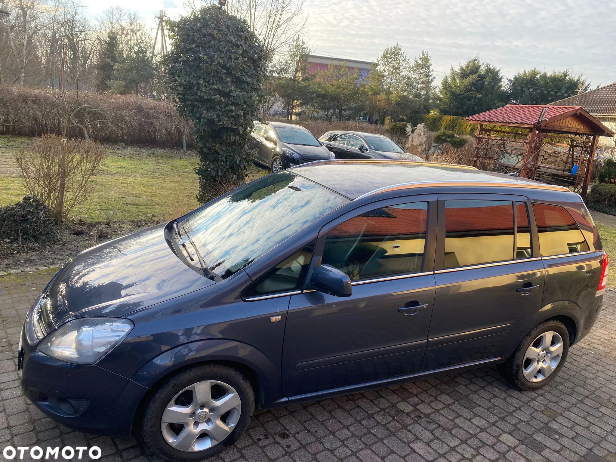 Opel Zafira 1.8 Cosmo - 3
