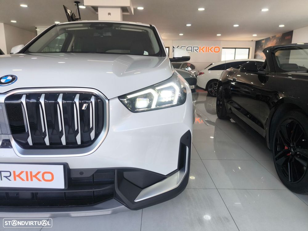 BMW iX1 xDrive30 - 7