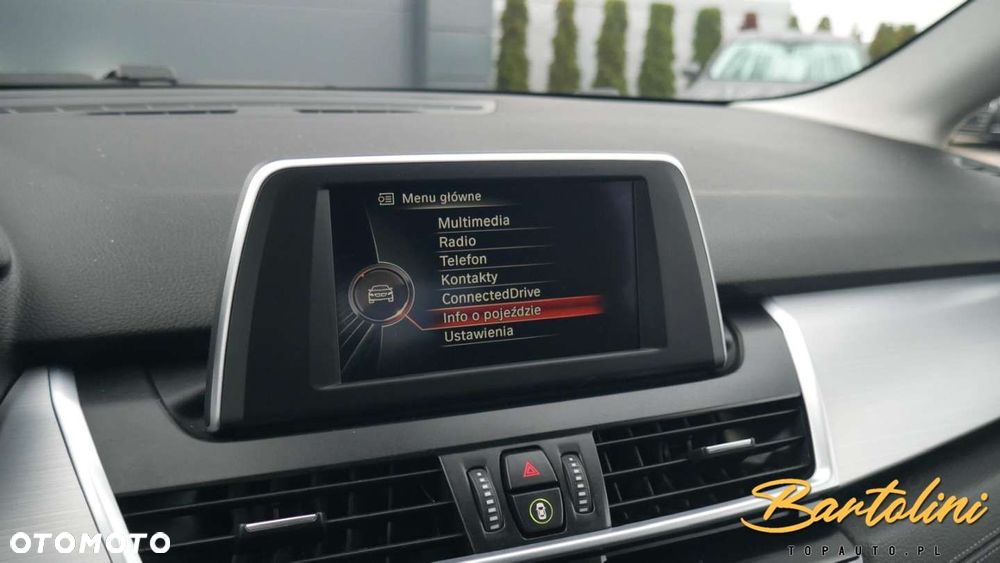 BMW Seria 2 - 16