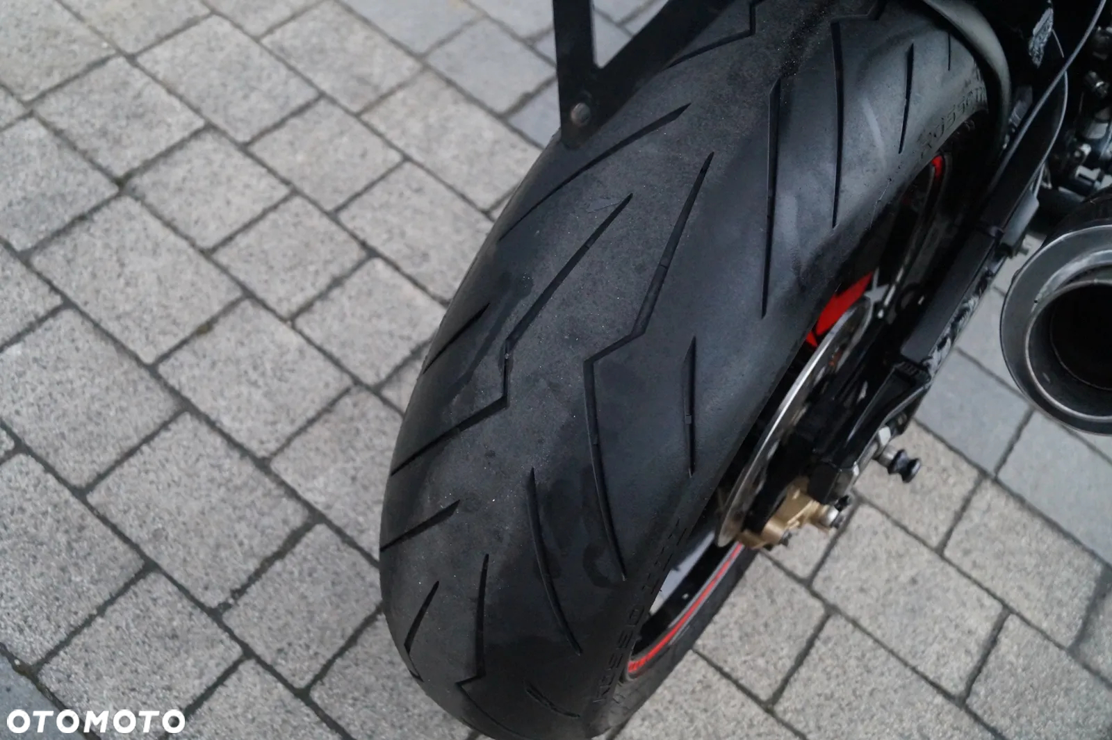 Suzuki GSX-R - 14