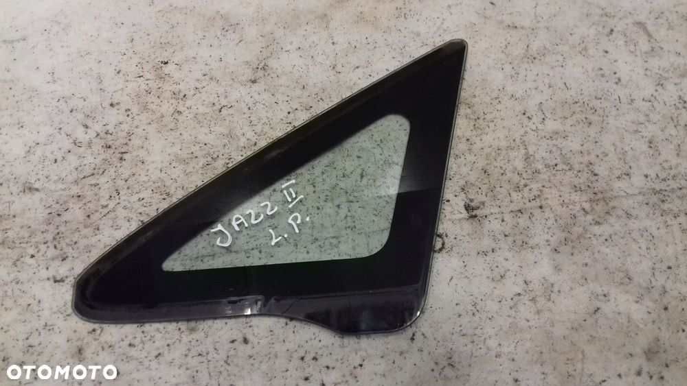 SZYBA BOCZNA KAROSERYJNA TRÓJKĄT LEWY PRZÓD PRZEDNIA HONDA JAZZ II 02-08