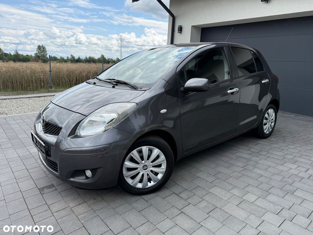 Toyota Yaris - 5