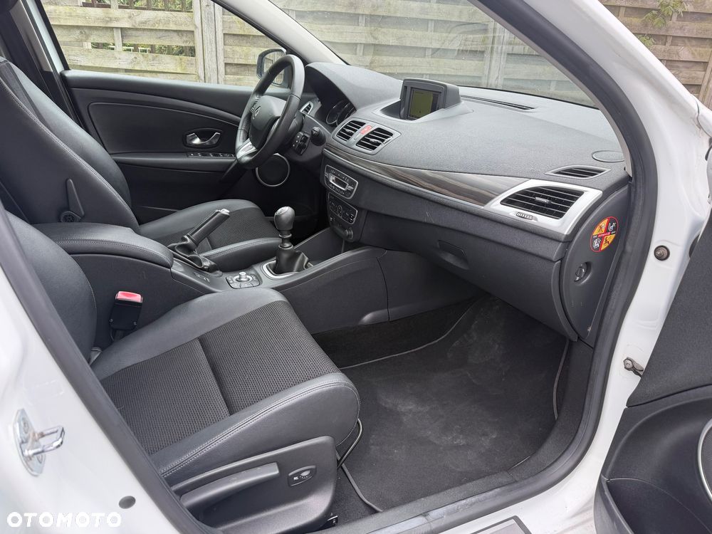 Renault Megane 1.6 16V 110 Night and Day - 9