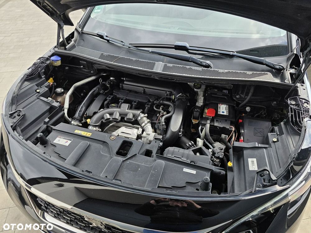 Peugeot 3008 1.6 THP Allure S&S EAT6 - 16
