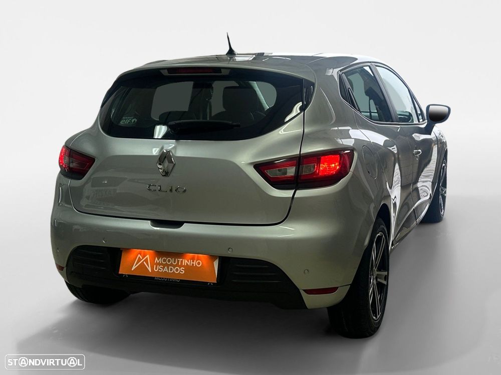 Renault Clio 1.5 dCi Dynamique S - 5