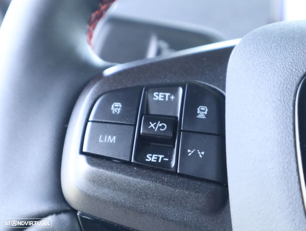 Ford Mustang Mach-E AWD PREMIUM - 33