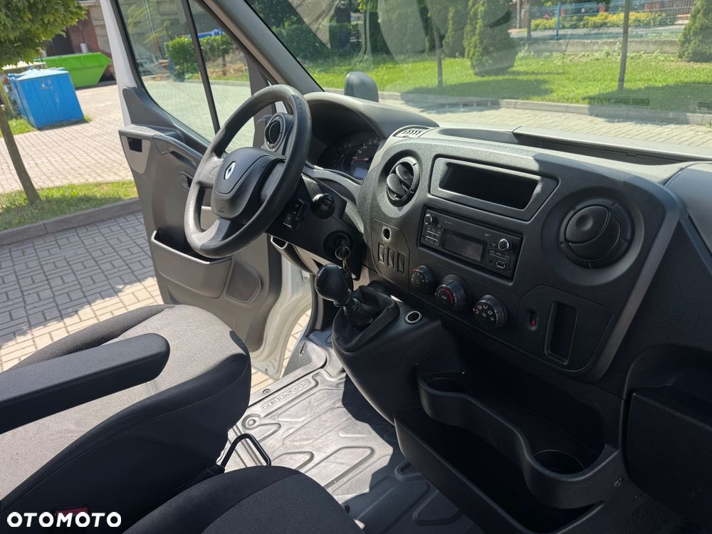 Renault Master - 15
