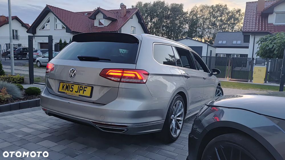 Volkswagen Passat - 2