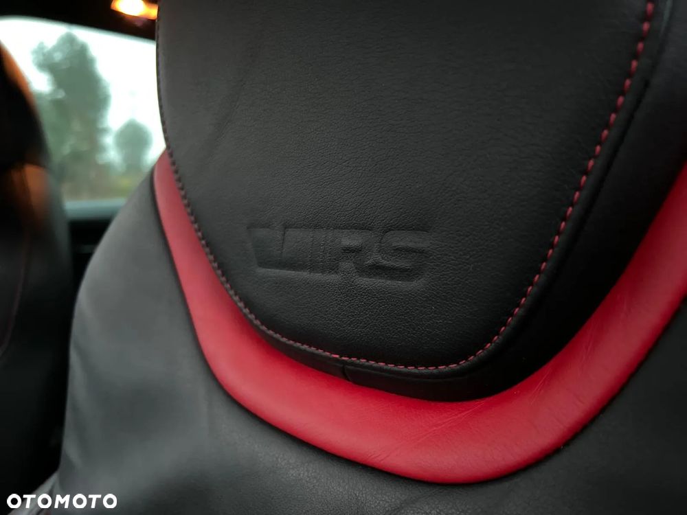 Skoda Octavia 2.0 TDI DSG RS - 11