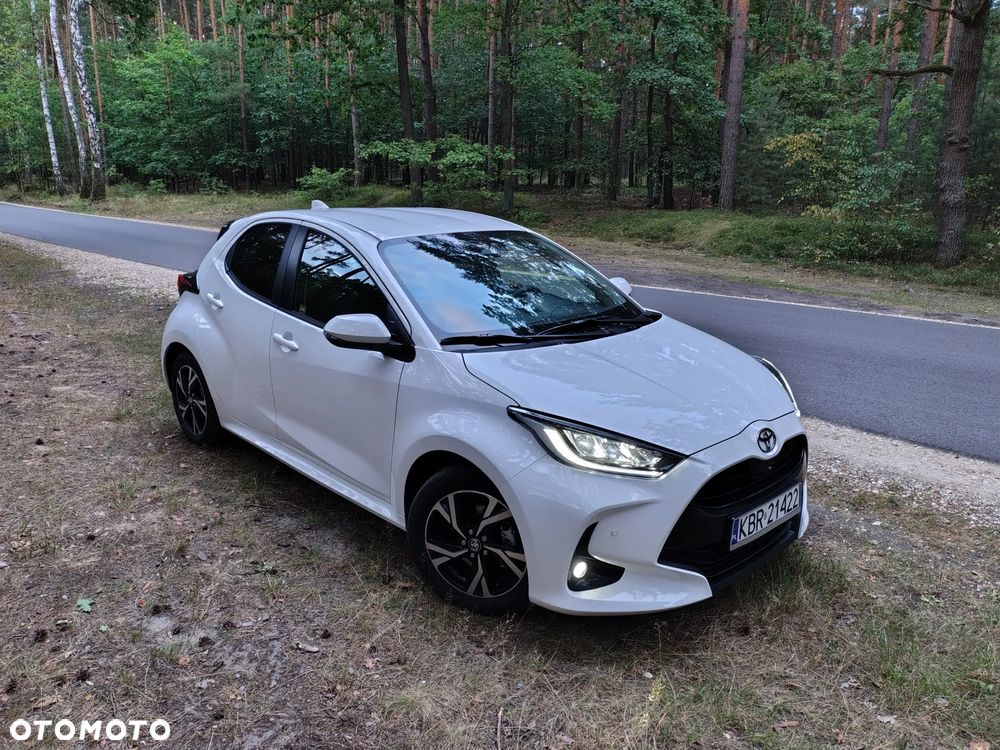 Toyota Yaris Hybrid 1.5 Style - 1