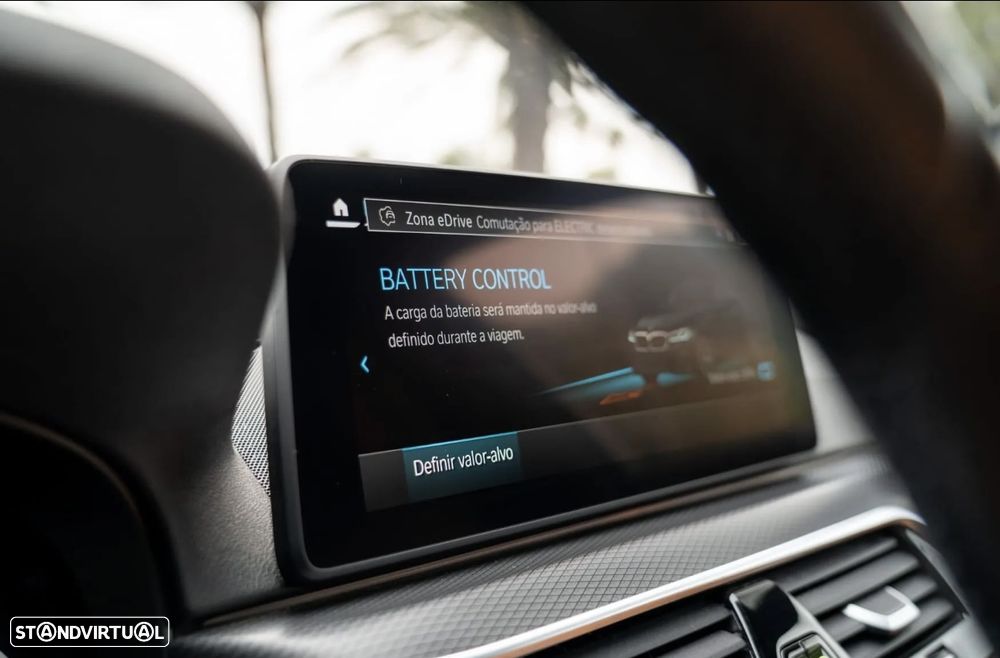 BMW 530 e Pack M - 33