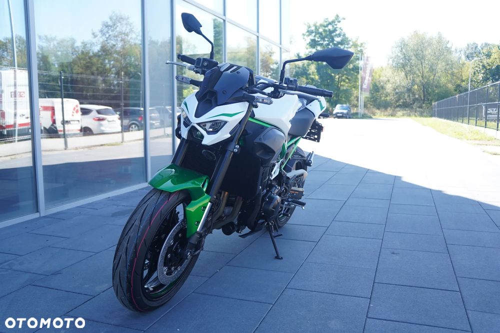 Kawasaki Z 900 - 5