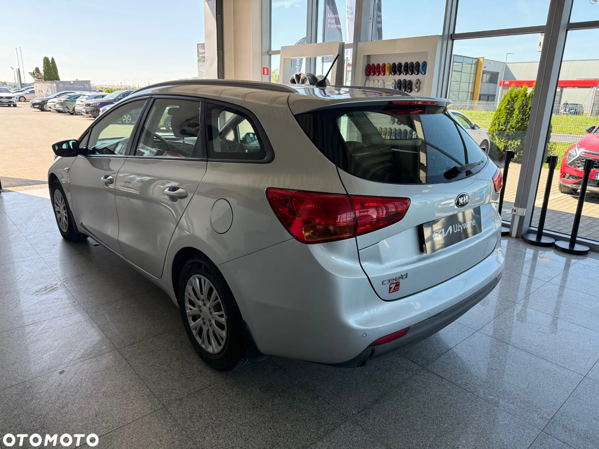 Kia Ceed Cee'd 1.6 GDI M - 19
