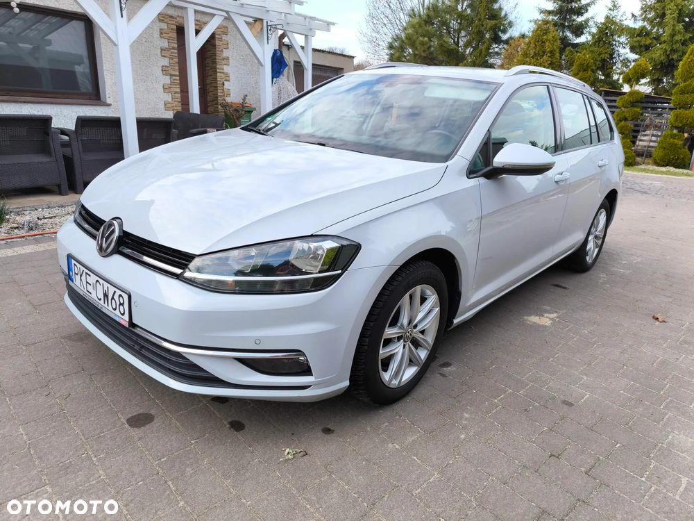Volkswagen Golf 2.0 TDI (BlueMotion Technology) Comfortline - 4