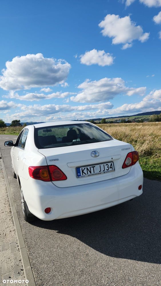 Toyota Corolla 2.0 D-4D Luna - 4