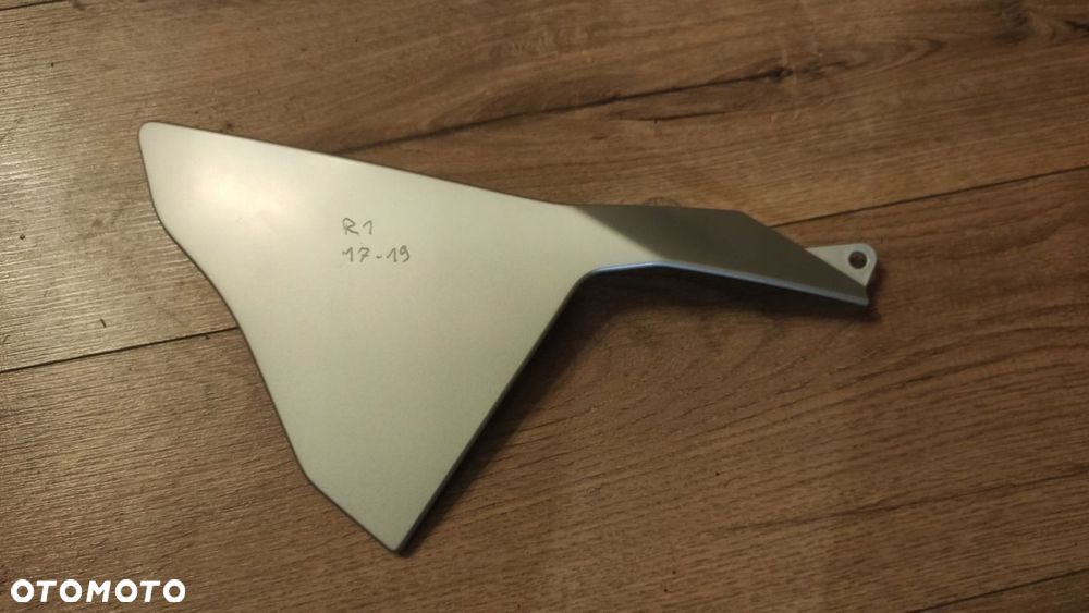 EU OWIEWKA OSŁONA PRAWA YAMAHA R1 RN32 15- IDEAŁ - 2