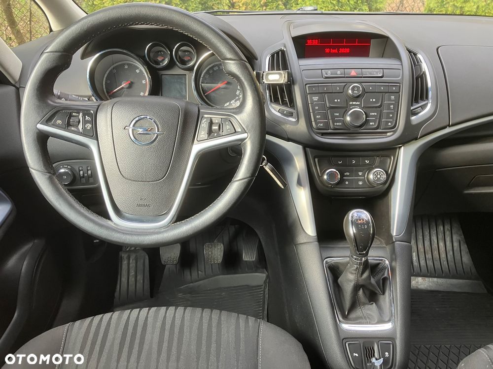 Opel Zafira Tourer 2.0 CDTI Active - 6